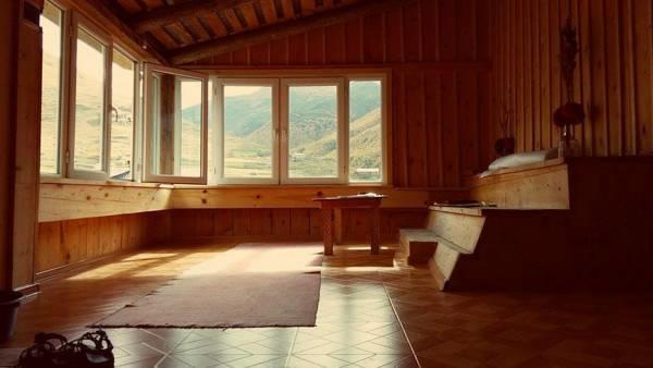 Ushguli Hotel Riho Esterno foto